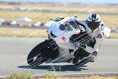 media/Oct-15-2023-TrackXperience (Sun) [[85198ff50b]]/Group 3/session 4 turn 3/